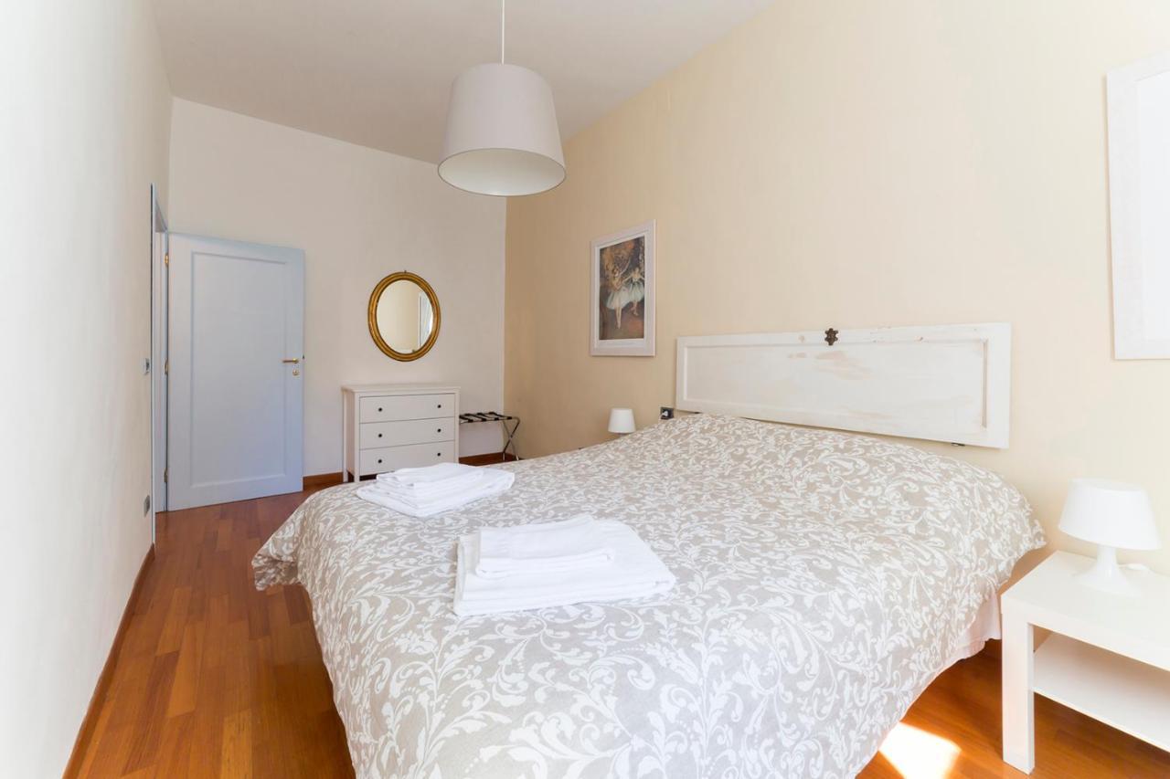 Borgo Pinti Frescos 6 Sleeps Apartment Firenze Bagian luar foto